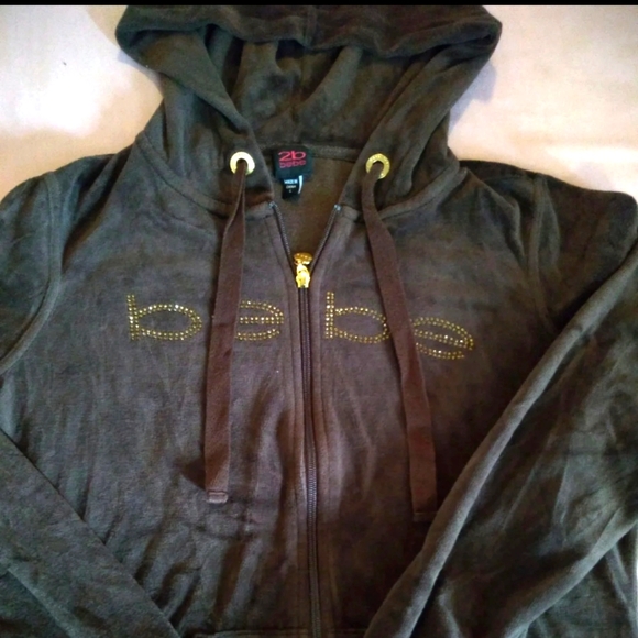 BeBe Women's Logo Velvet Hoodie NWOT - Picture 1 of 7